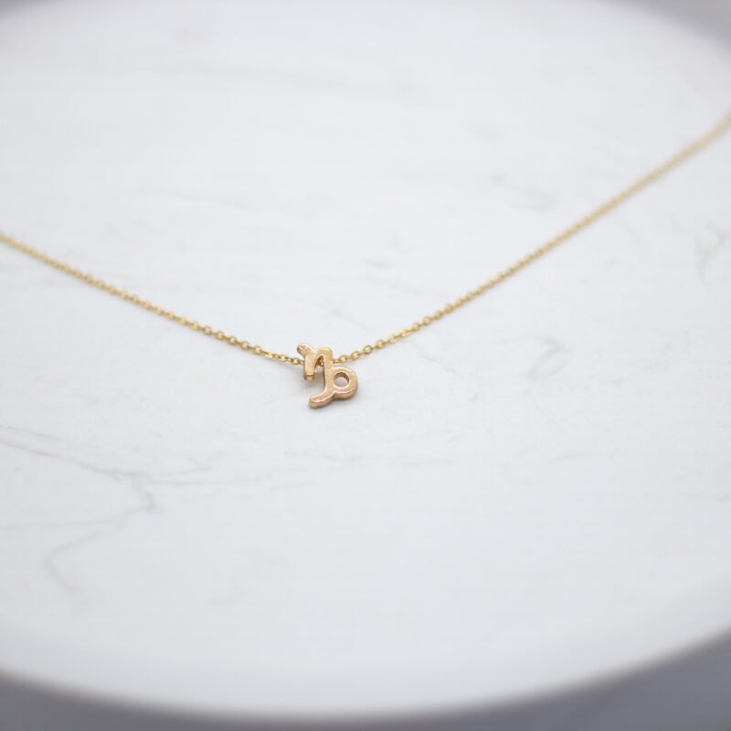 Capricorn Zodiac Soy Wax Candle With Necklace - Image 4