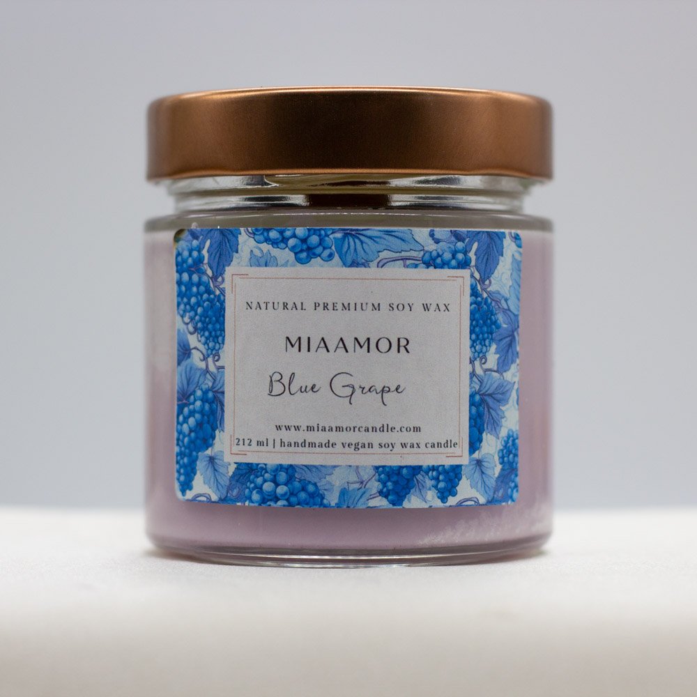 Miaamor Blue Grapes Sox Wax Candle